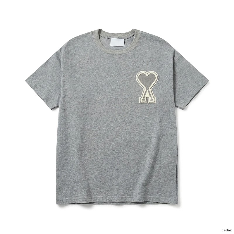 AMI Love Simple Style Gray T-shirt
