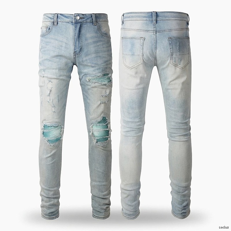 AMI Trendy Hole Jeans