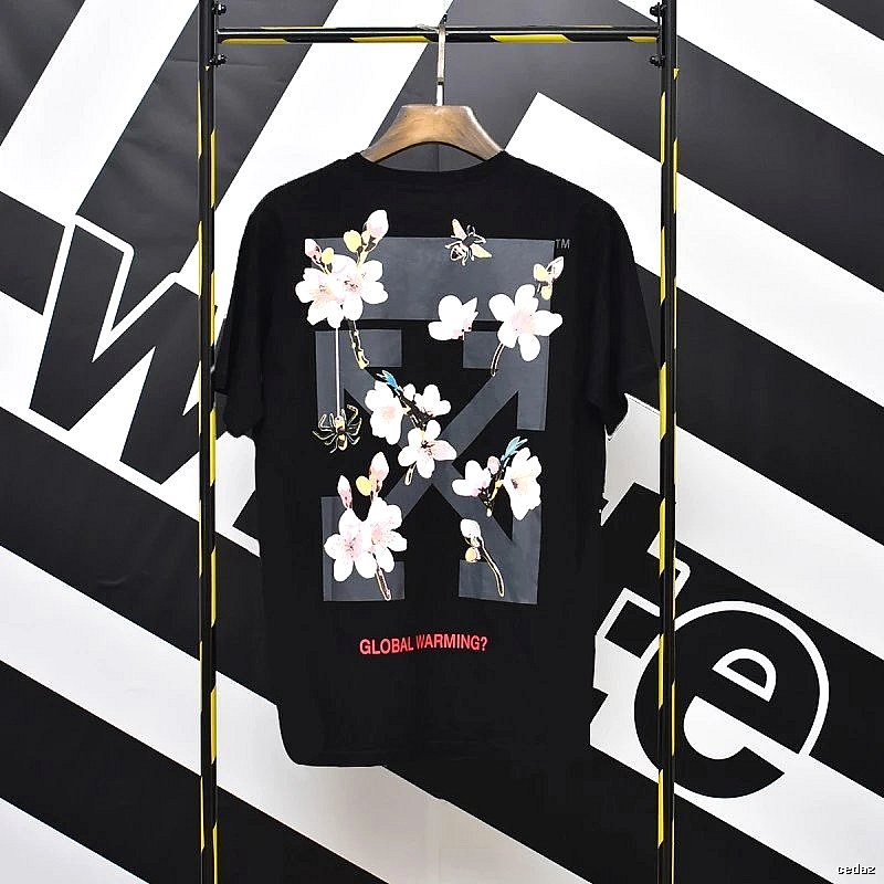 Black Style 632 Anime Graphic T-Shirt Gift Ready