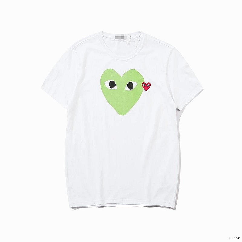 Comme des Garcons PLAY 2023-03 Green Style 2303 Heart Logo T-Shirt Airport Outfit