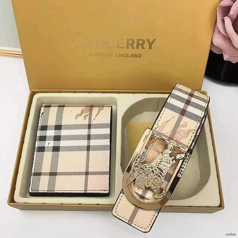 Hermes Clean Leather-Look Styling Reversible Leather Belt Easy Pairing