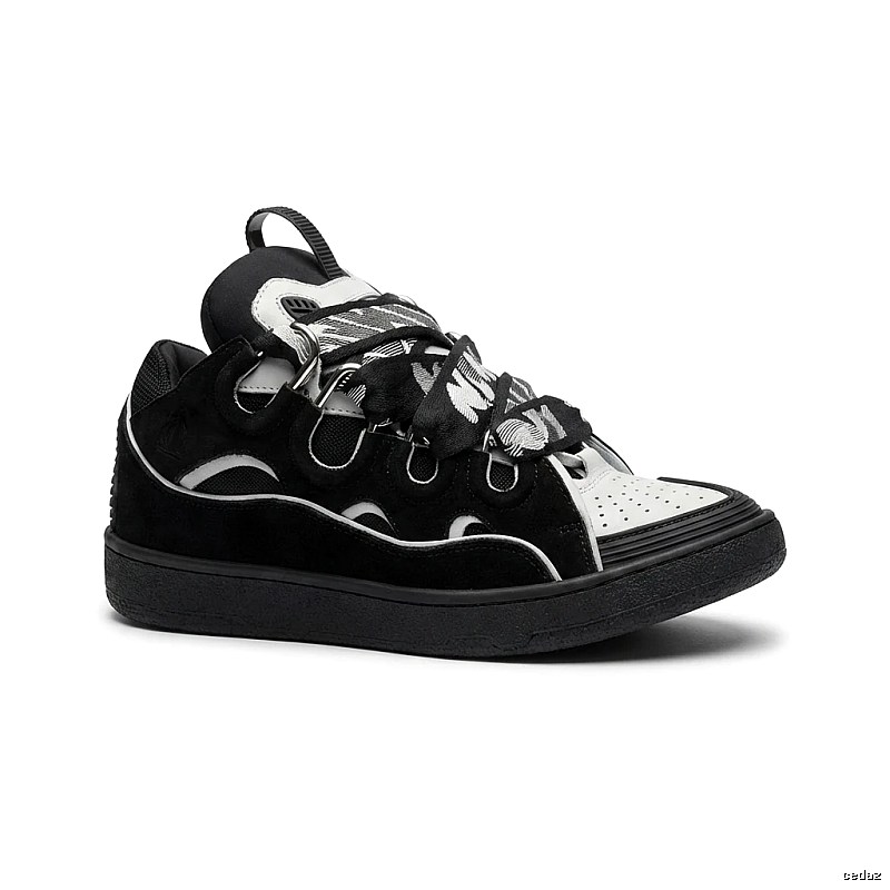 LANVIN retro-style black-and-white canvas shoes