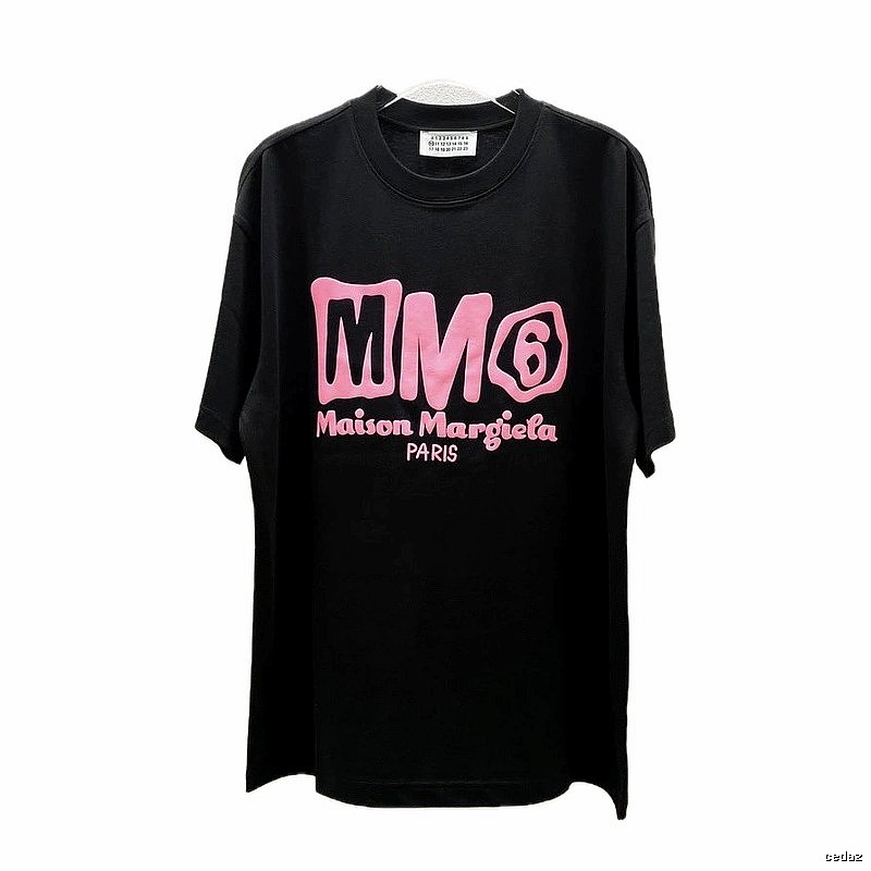 Maison Margiela MM6 Streetwear Brand Black Printed T-shirt