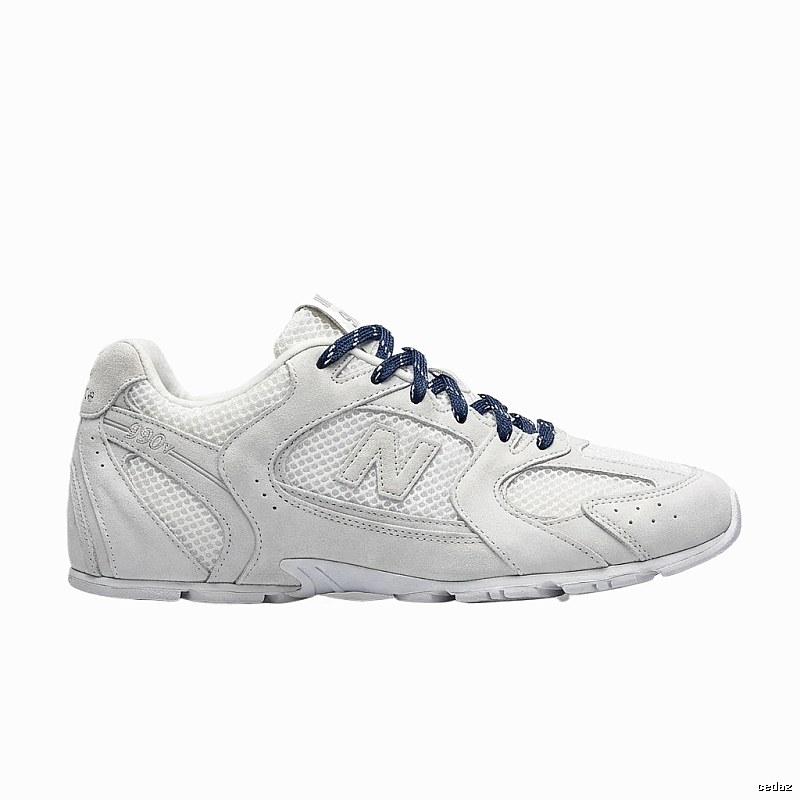 Miu Miu retro-style off-white sports shoes