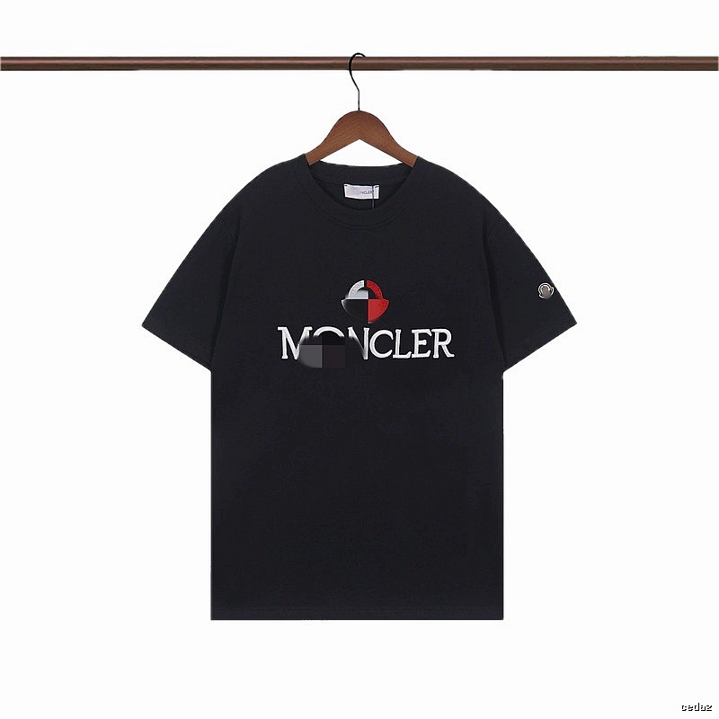 Moncler Printed Casual Black Short-sleeve T-shirt