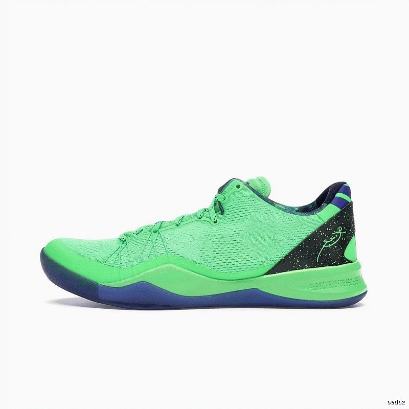 Nike Kobe series fluorescent green basketball shoes