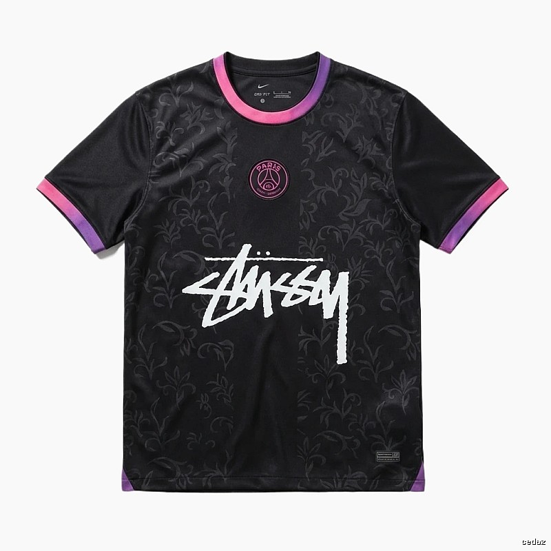Stussy Paris Co-branded Style Black T-shirt