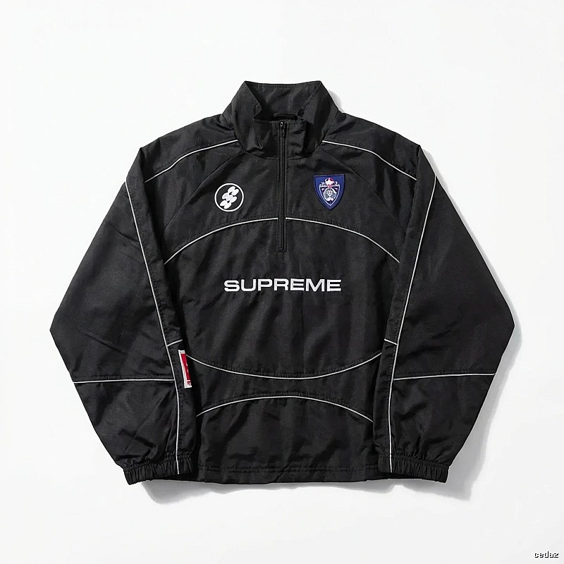 Supreme sporty black coat